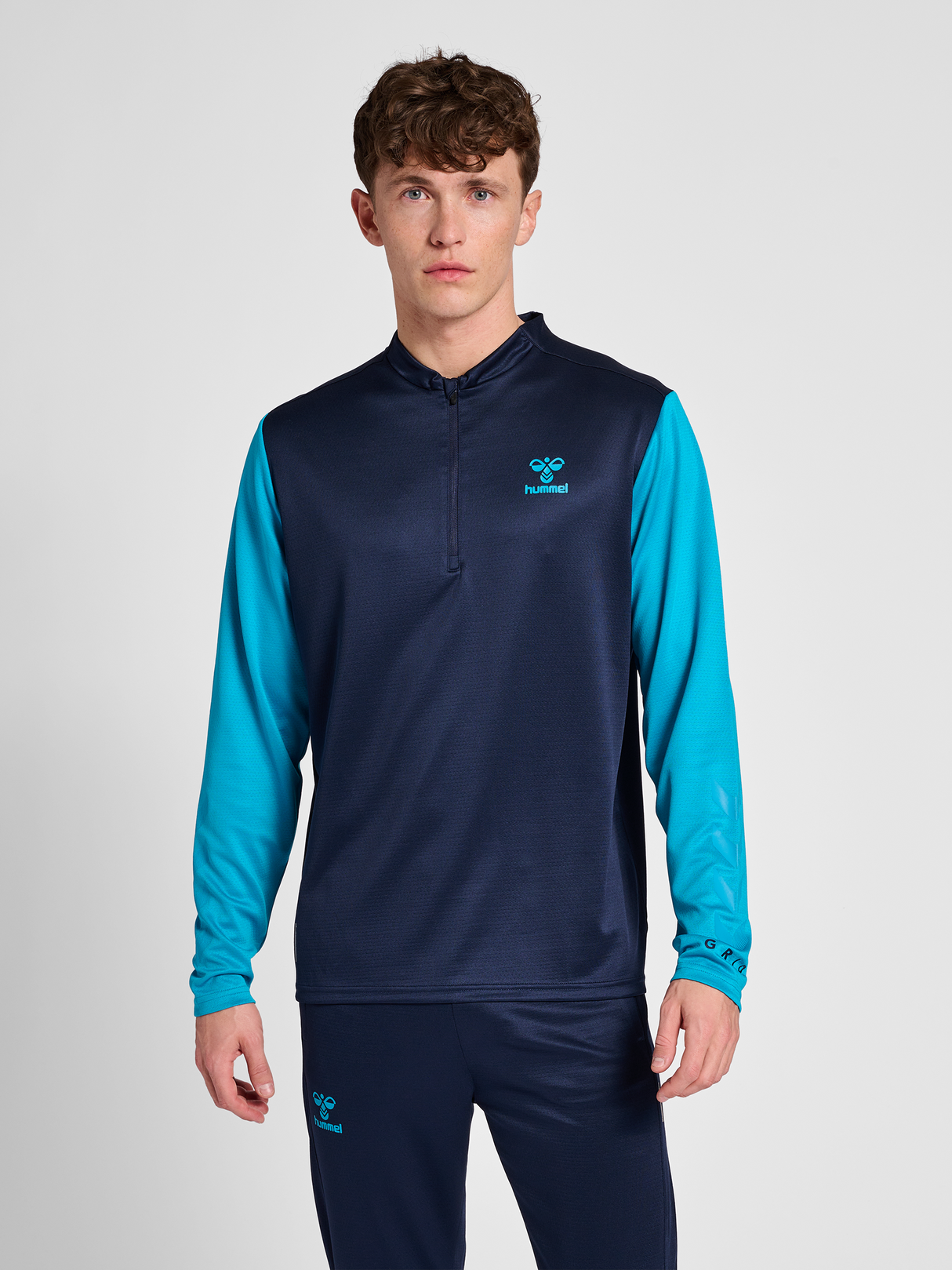 hummel Men's Ongrid 1/2 Zip Poly Sweatshirt-5