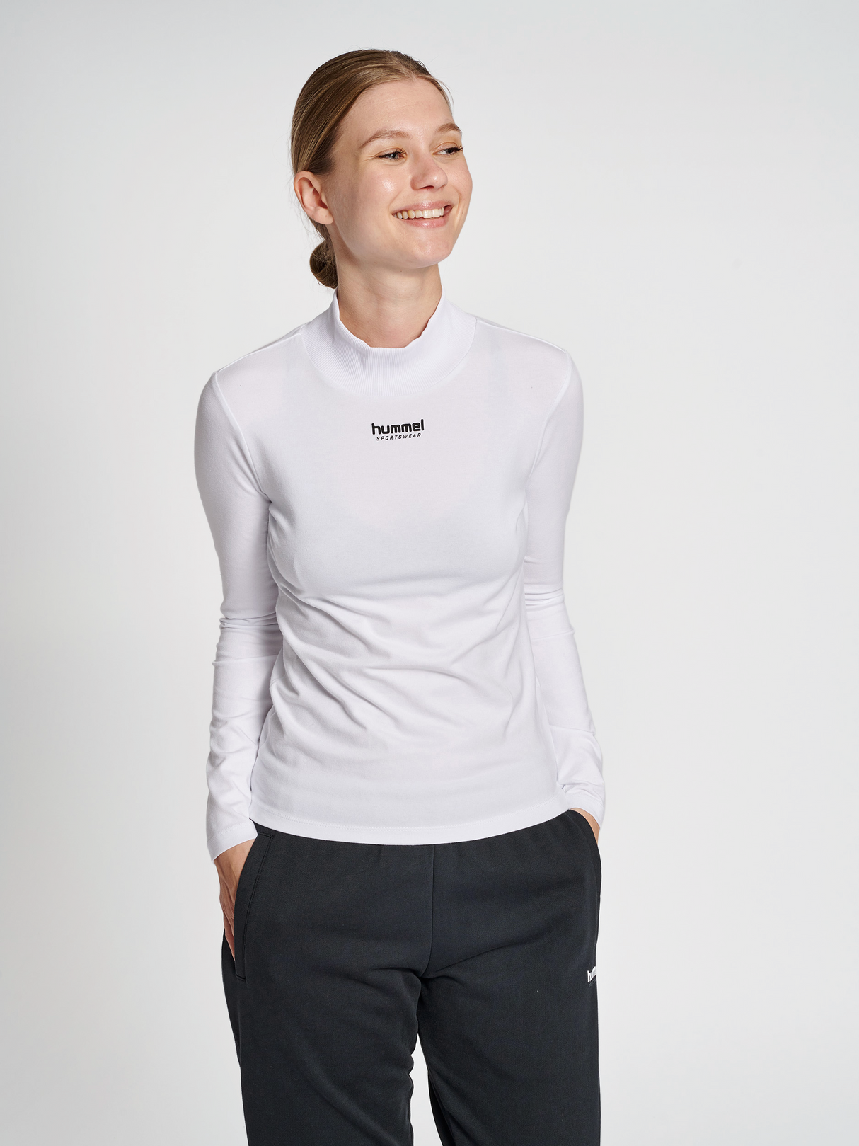 hummel Women's Legacy Jazzlyn Turtleneck-5
