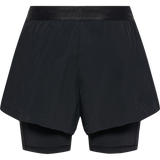 hummel Women's Mindful Training Fly 2 In 1 Shorts-2
