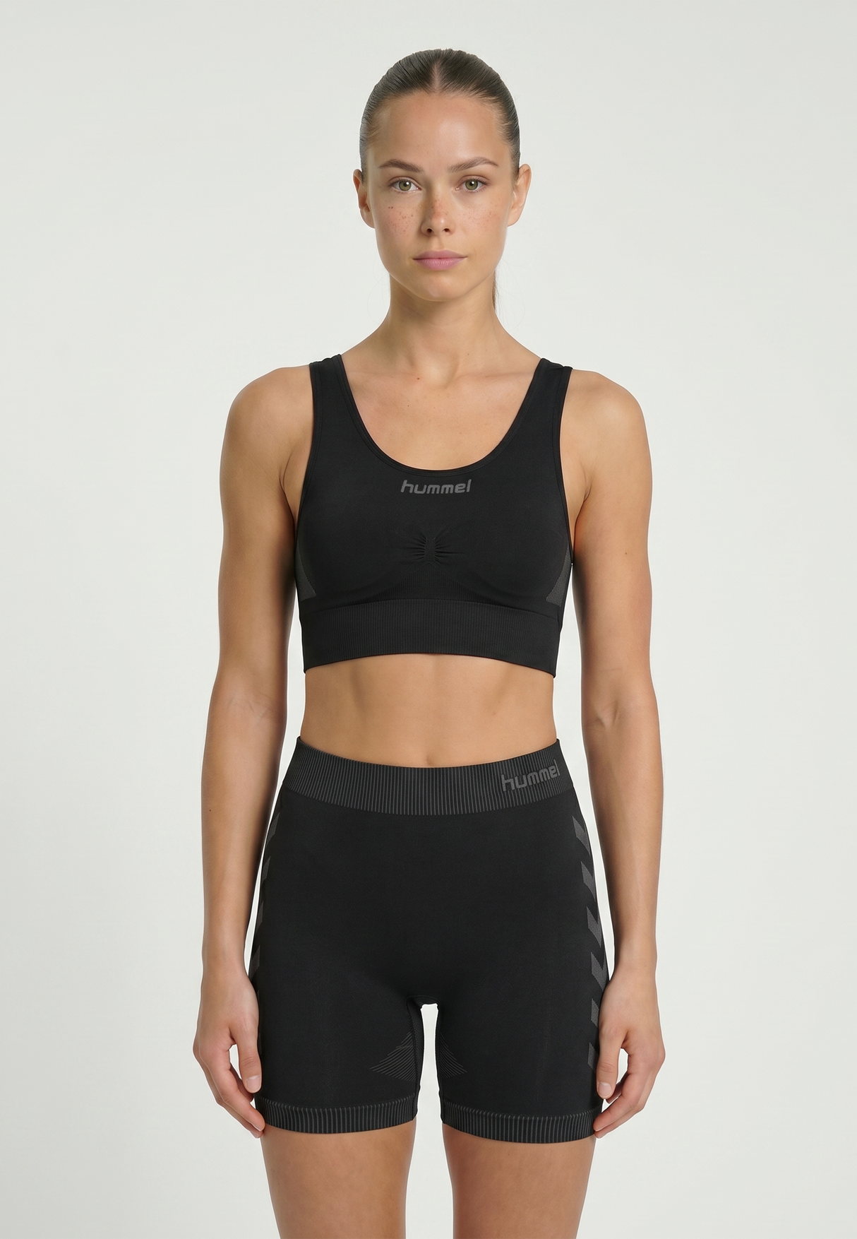 hummel Women's Hummel First Seamless Bra-1