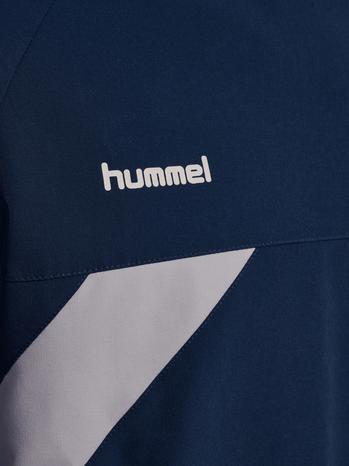 hummel Unisex World 26 Crew Tech-3