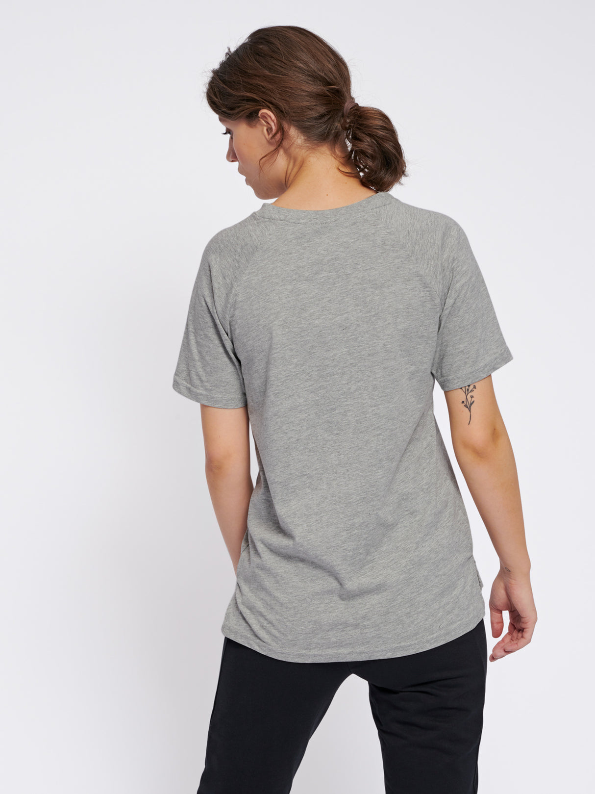hummel Women's Zenia Short Sleeve T-Shirt-6