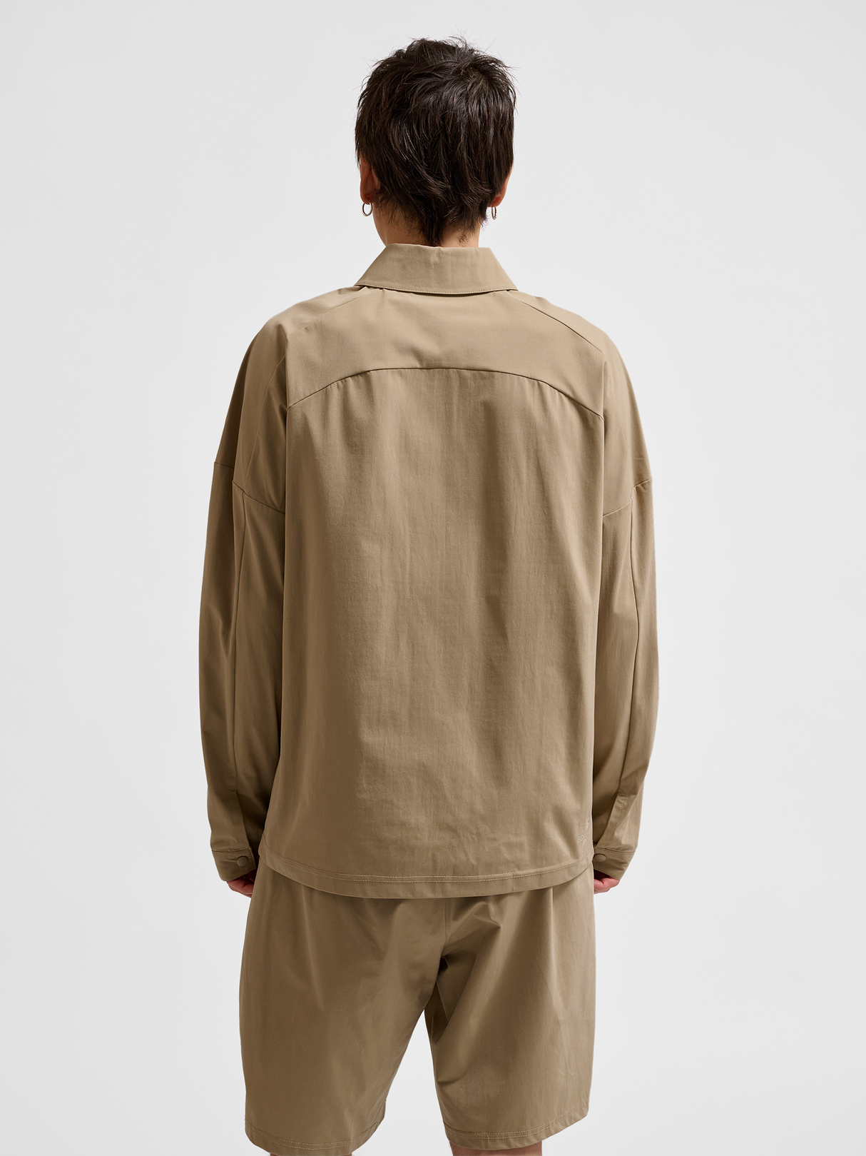 hummel Unisex Sorona Loose Overshirt-5