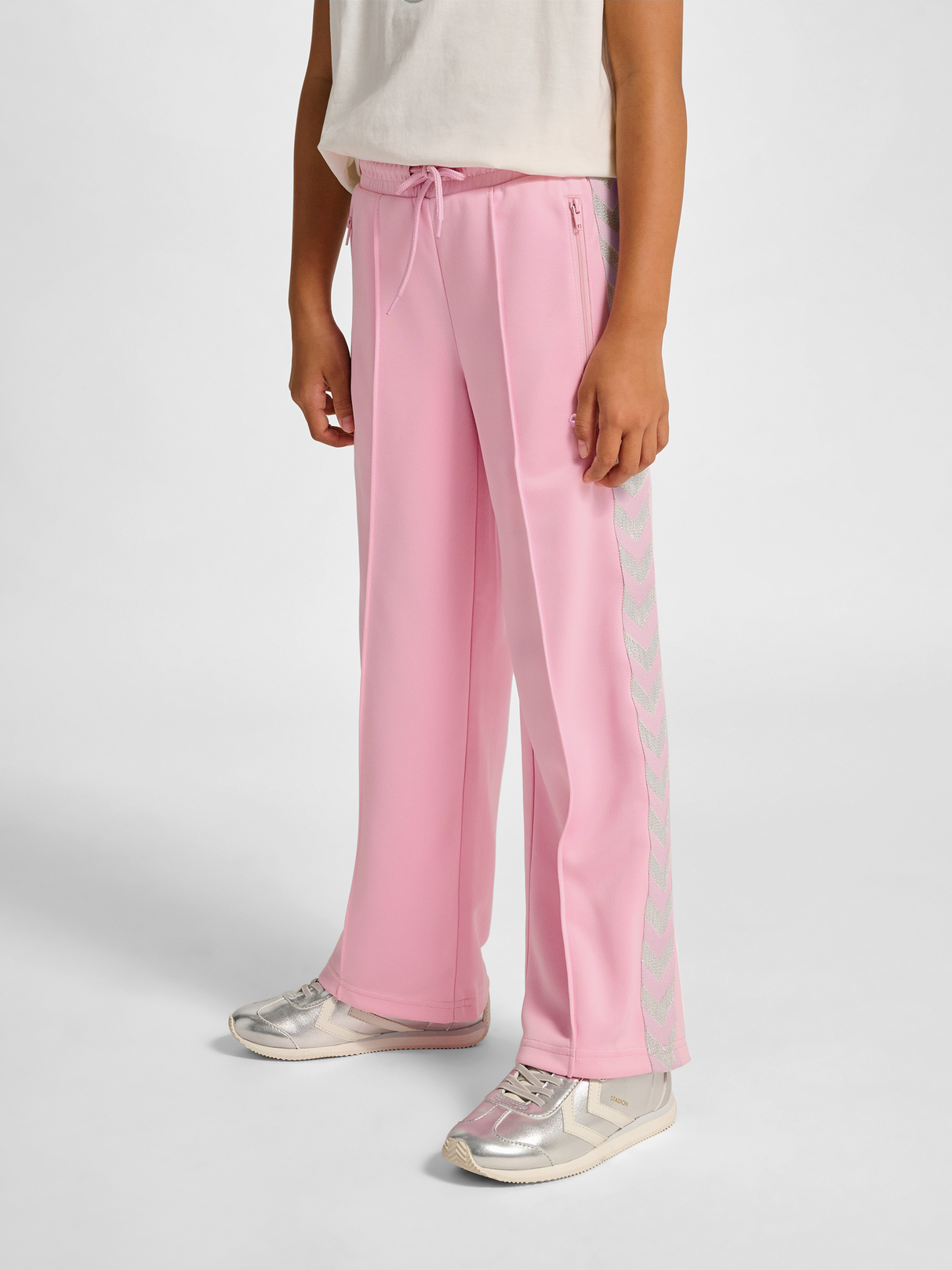 hummel Youth Wide Leg Poly Tape Pants-5