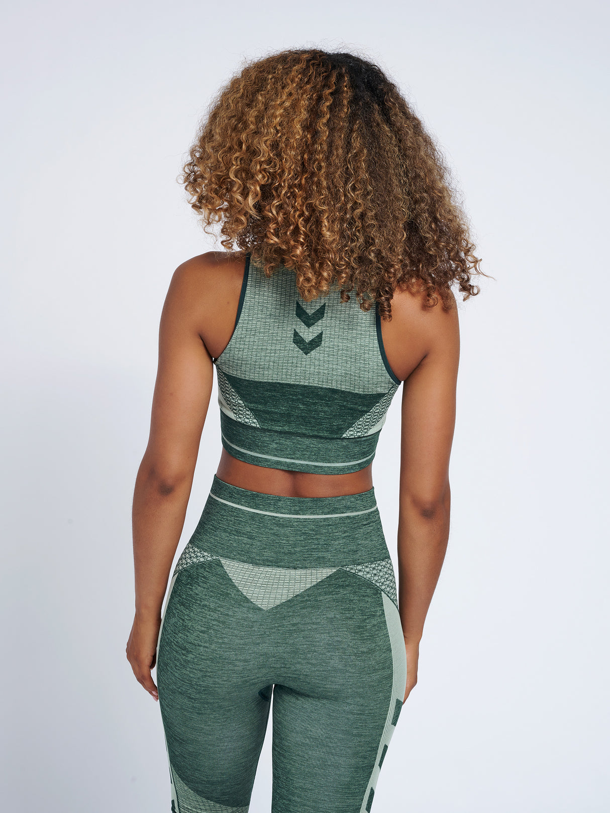 hummel Women's Vera Seamless Sports Top-7