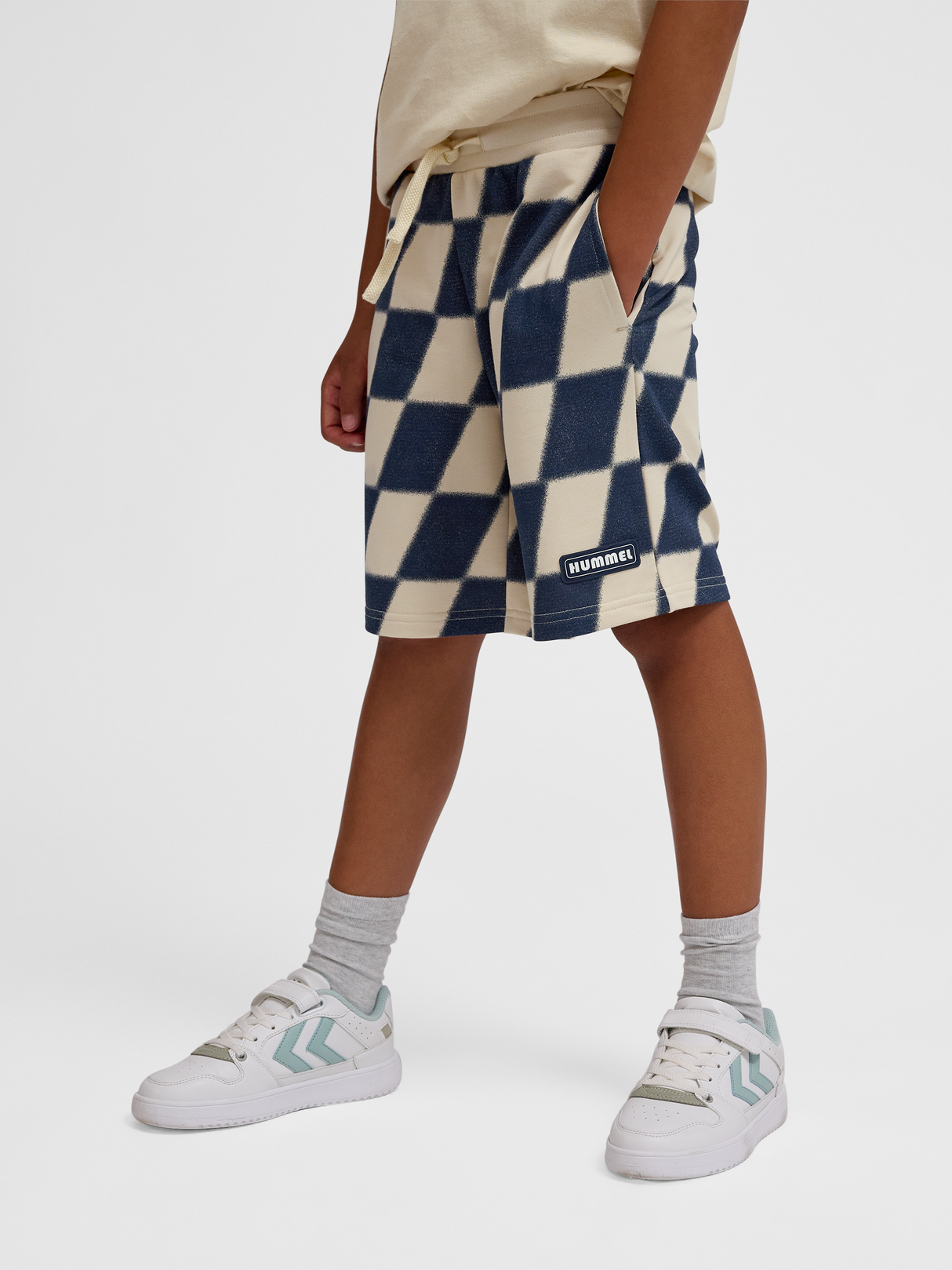 hummel Youth Pets Shorts-5