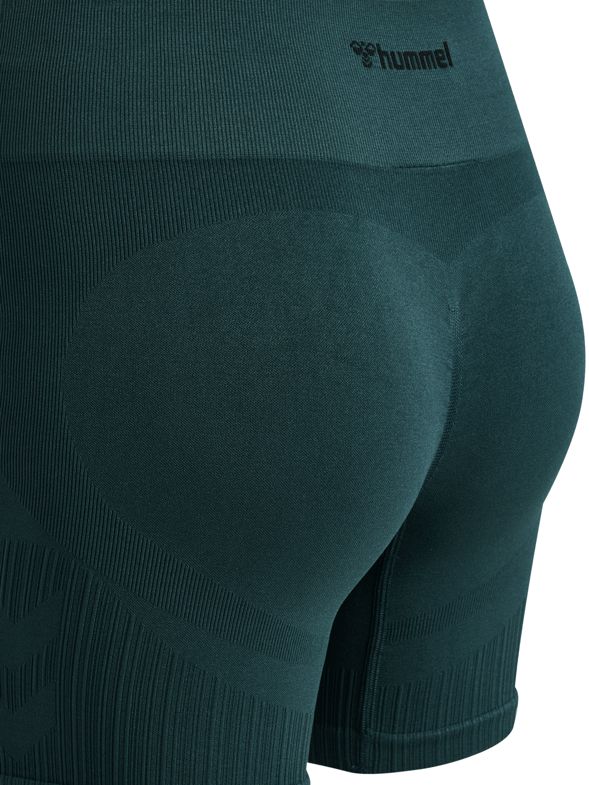 hummel Women's Mindful Training Define Seamless Scrunch Shorts-3