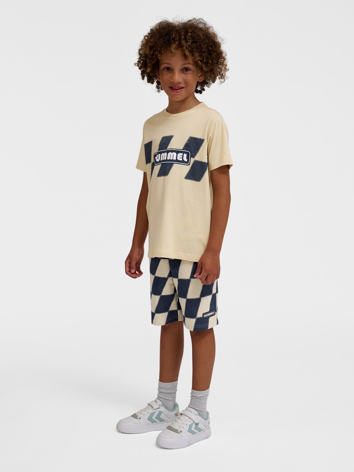 hummel Youth Pets Short Sleeve T-Shirt-6