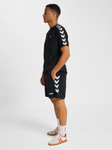 hummel Unisex Oversized Willy Shorts-6