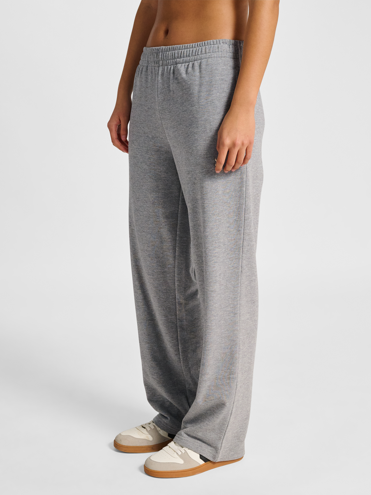 hummel Women's Pulse Wide Sweatpants-5