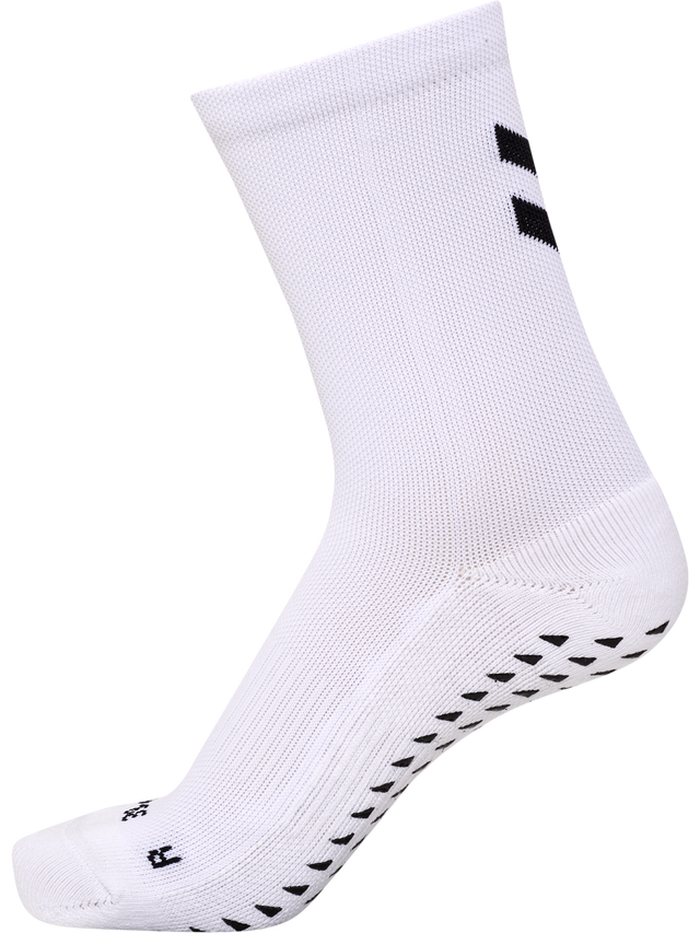 hummel Unisex Essential Grip Socks-1