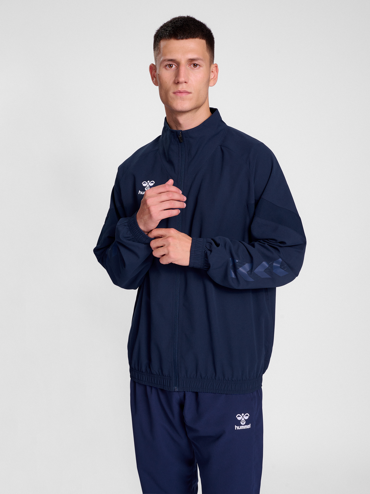 hummel Men's Travel Woven Jacket-6