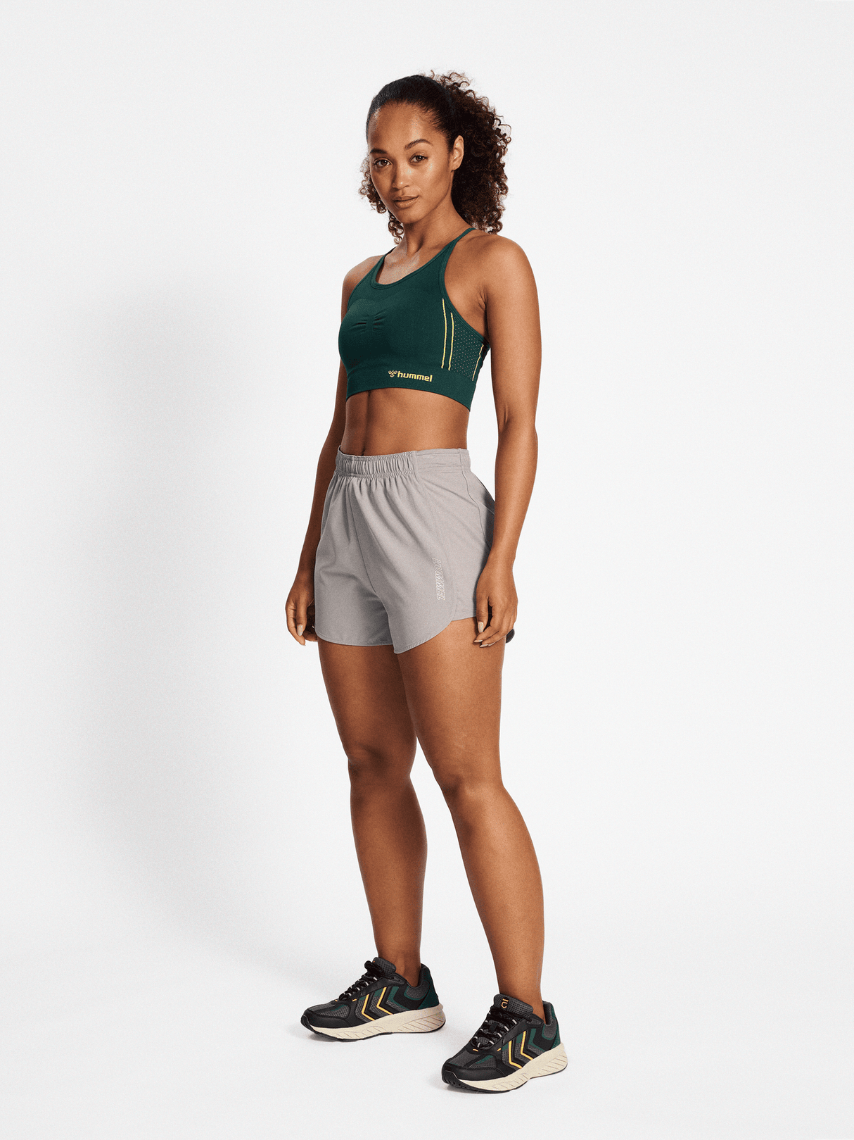 hummel Women's Mindful Training Zone Seamless Sports Bra-4