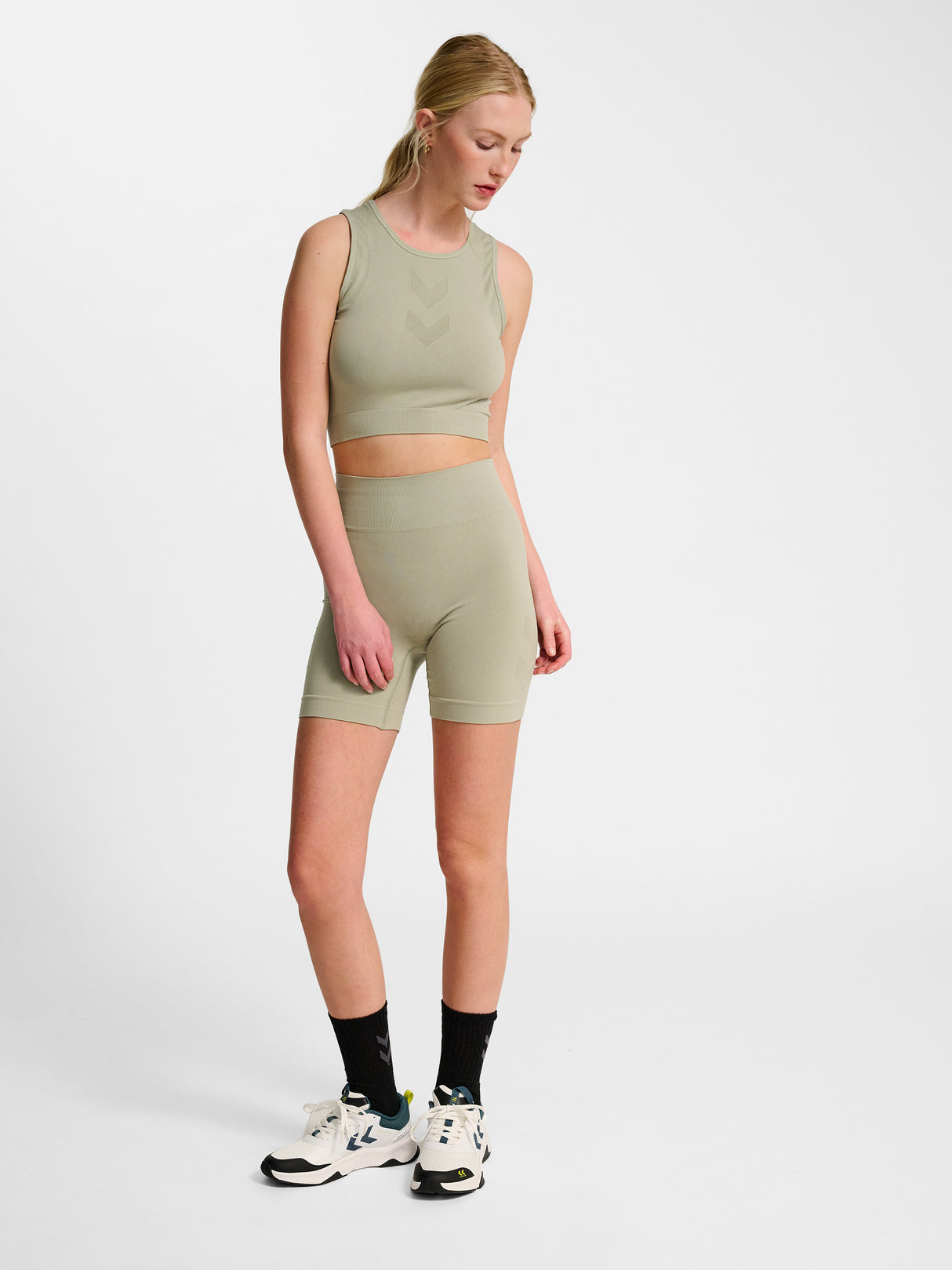hummel Women's HIIT Seamless Shorts Tights-7