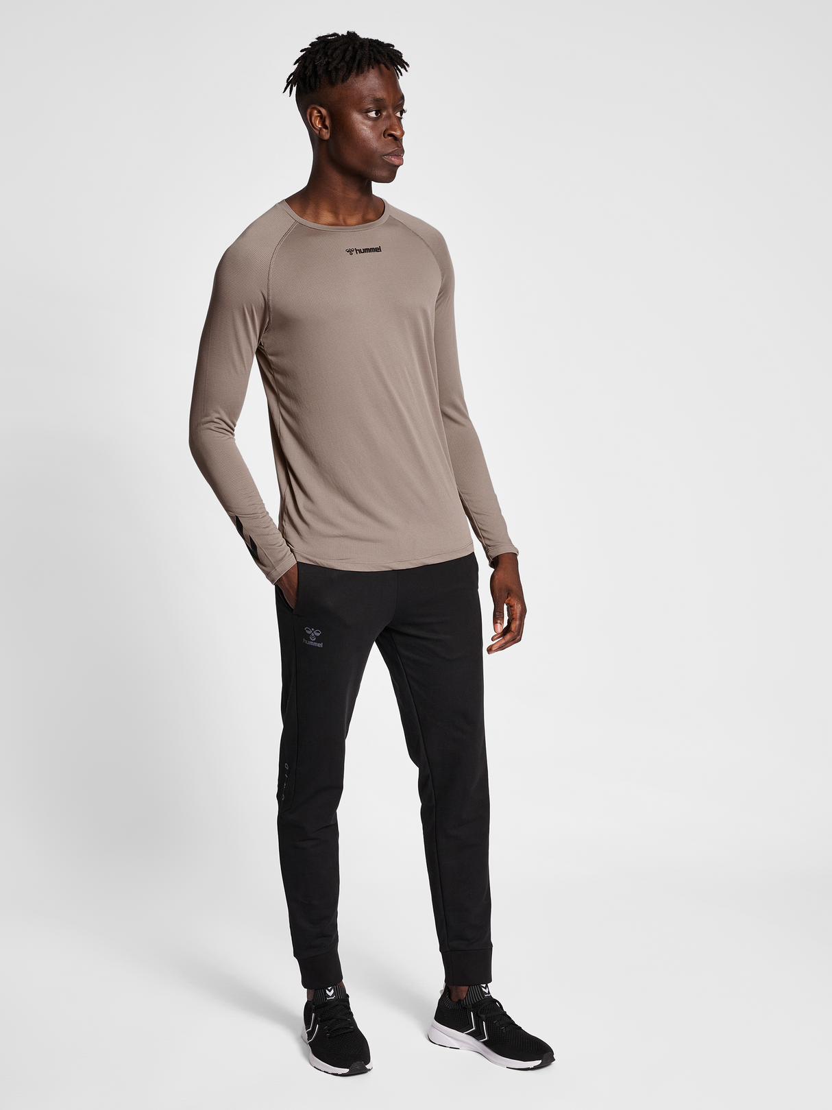 hummel Men's Mindful Training Bow Long Sleeve T-Shirt-4