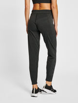 hummel Women's Mindful Training Hana Seamless Tapered Pants-2