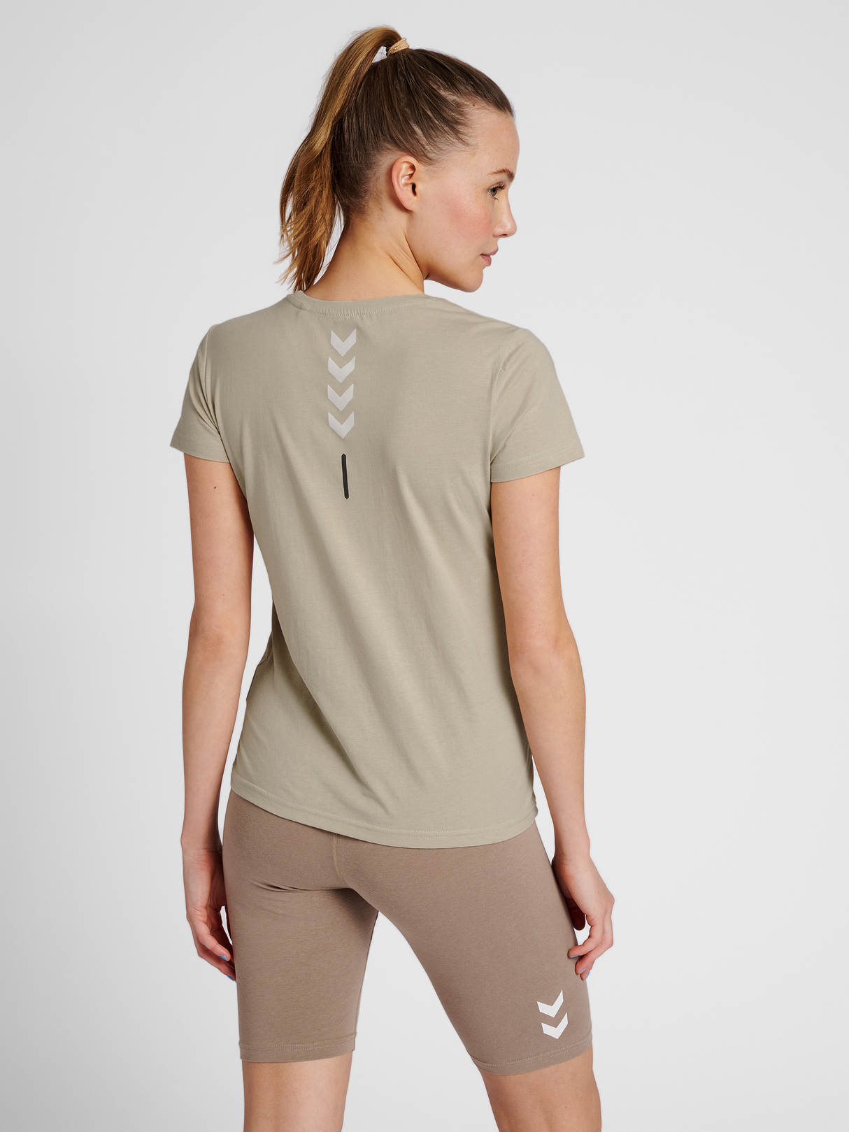 hummel Women's Training Essentials Cali 2-Pack Cotton T-Shirt-5