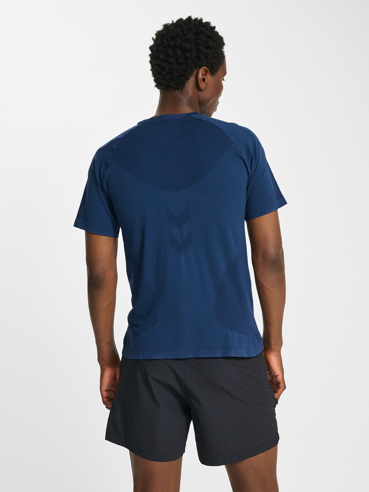 hummel Men's HIIT Seamless Short Sleeve T-Shirt-5