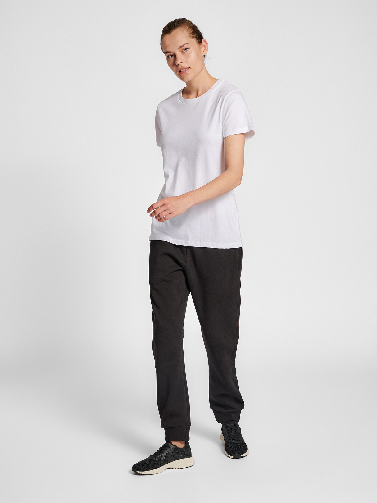 hummel Women's Basic Short Sleeve T-Shirt-4
