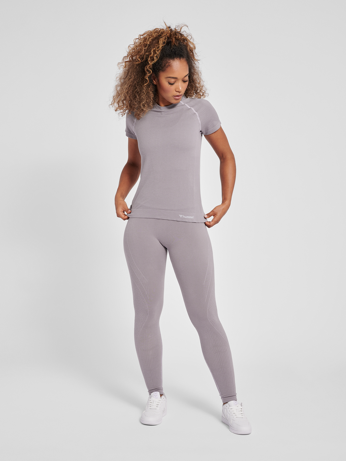 hummel Women's Mindful Training Flow Seamless T-Shirt-4