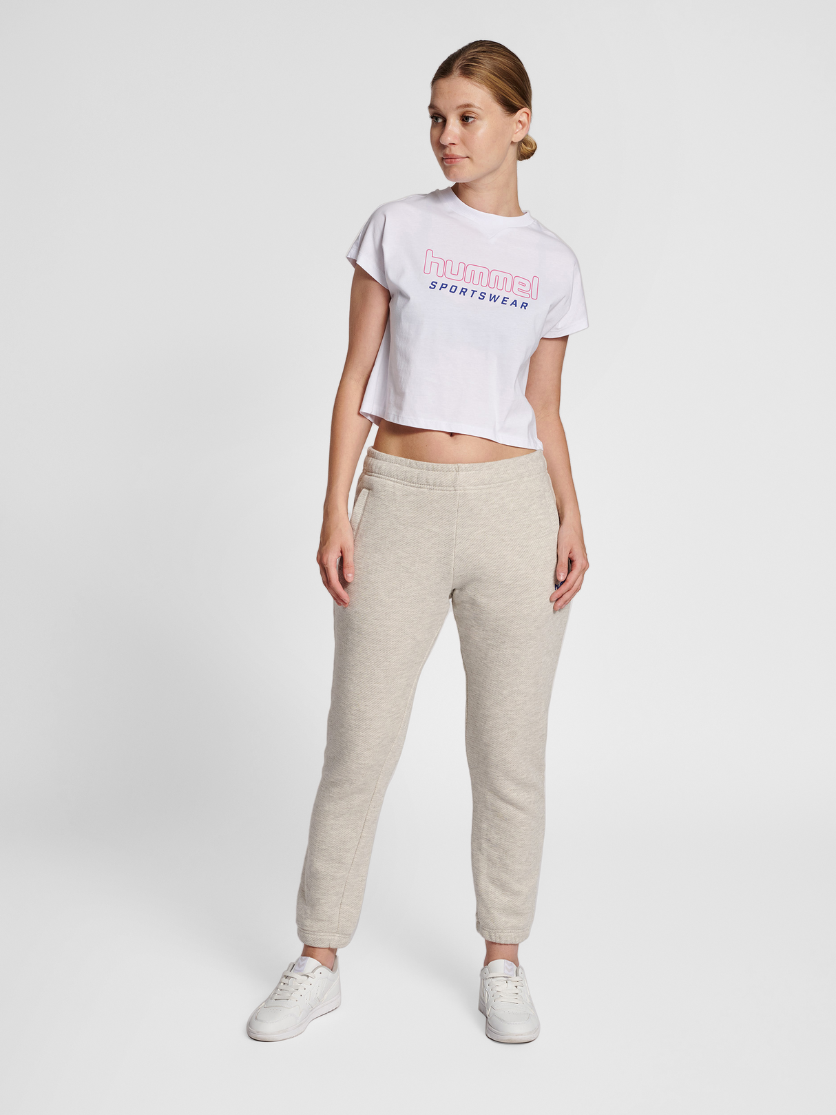 hummel Women's Legacy June Cropped T-Shirt-4