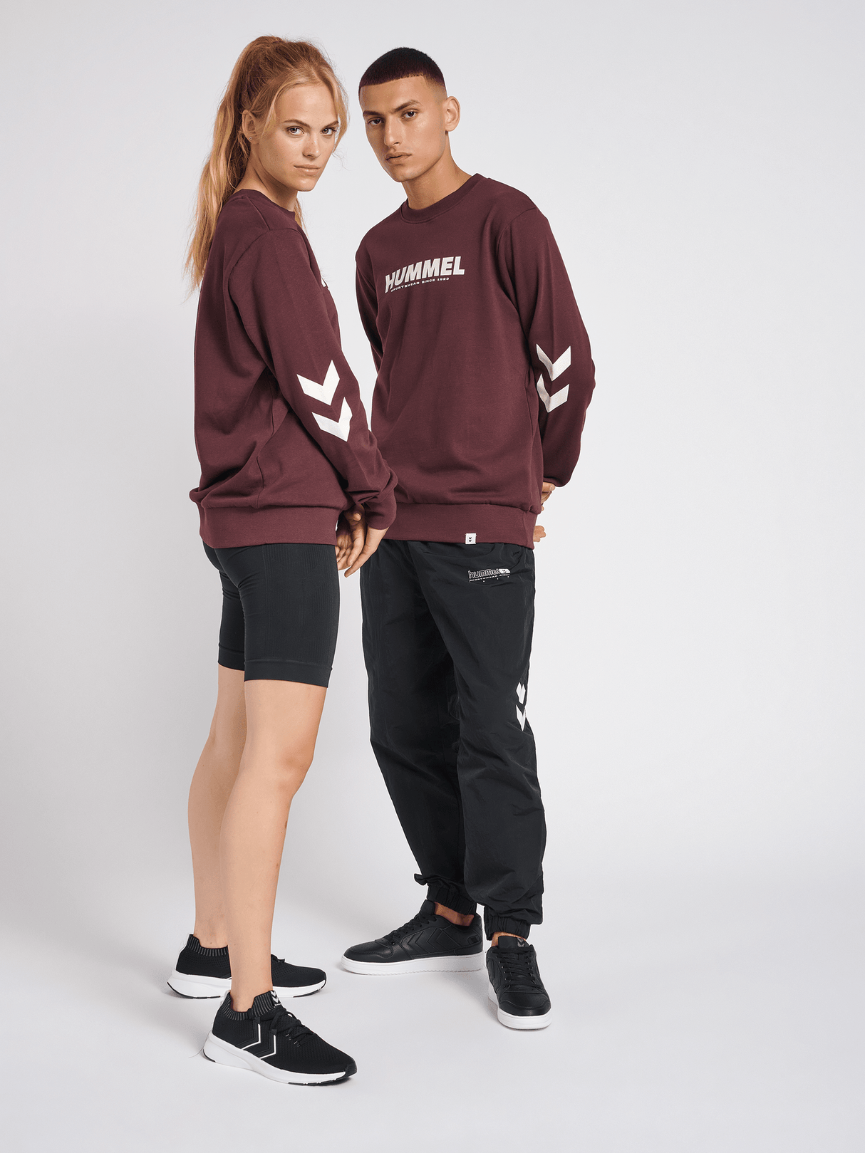 hummel Unisex Legacy Sweatshirt-6