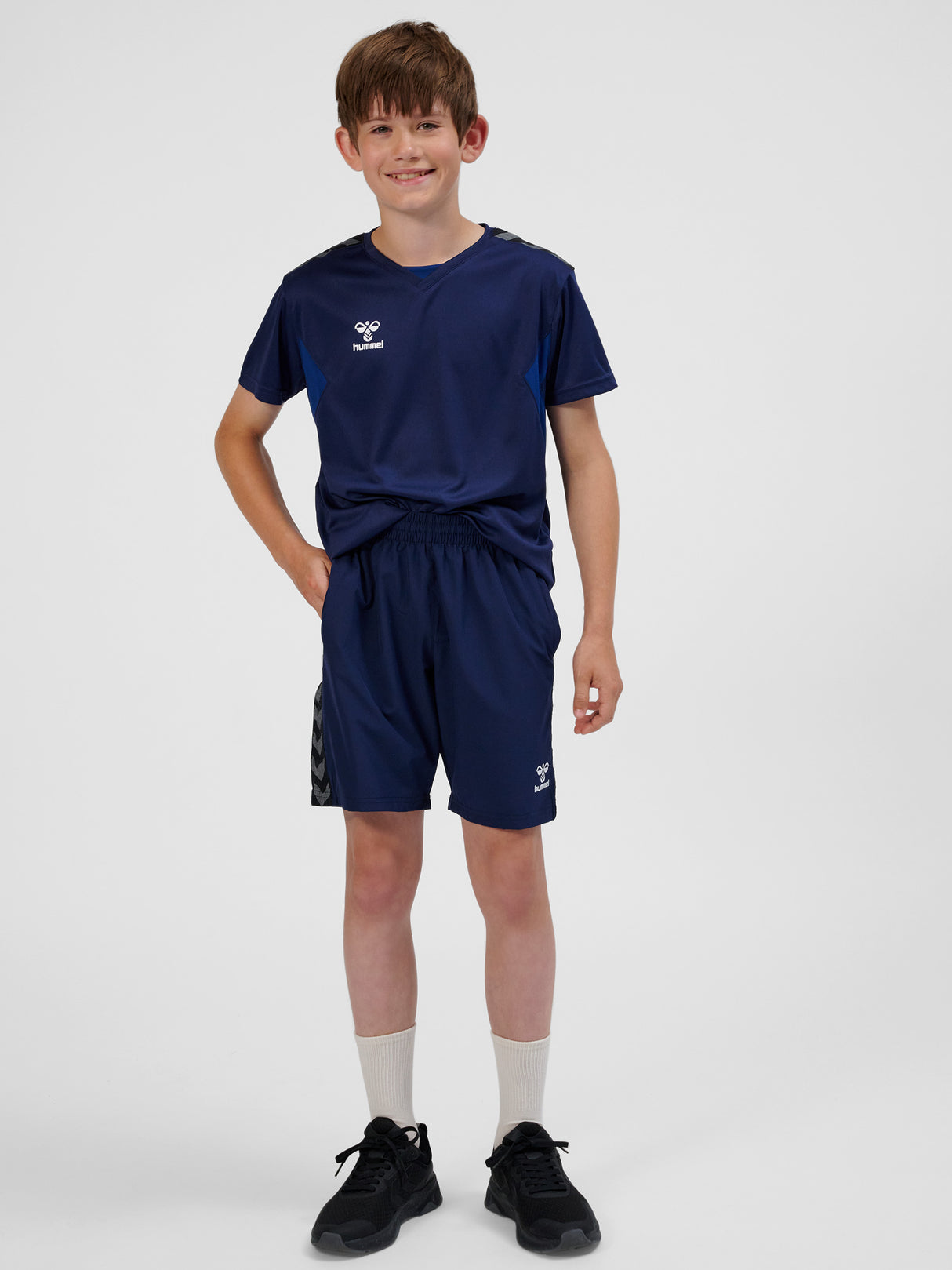 hummel Youth Authentic Woven Shorts-7