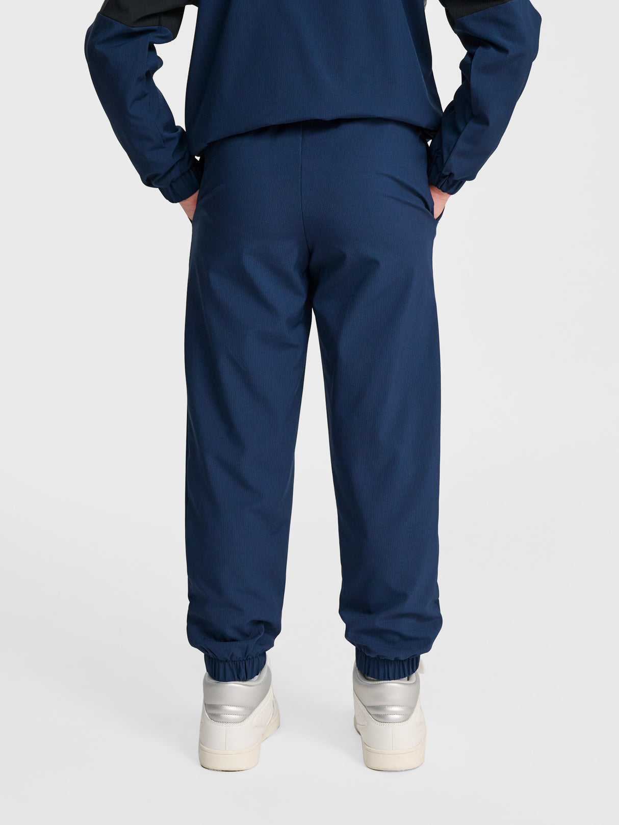 hummel Youth Loose Tracksuit Pants-6