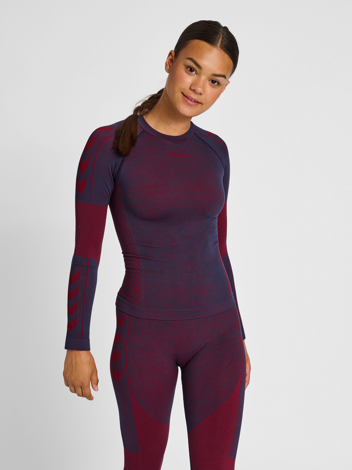 hummel Women's Mindful Training Aly Seamless Long Sleeve T-Shirt-6