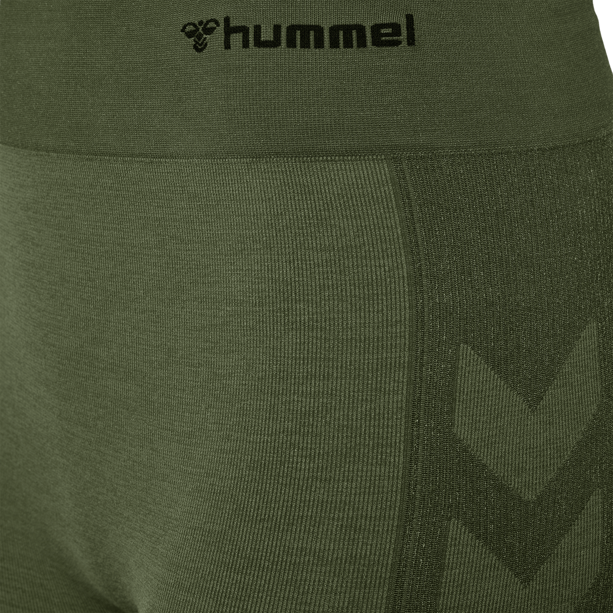 hummel Women's Clea Seamless Cycling Shorts-3