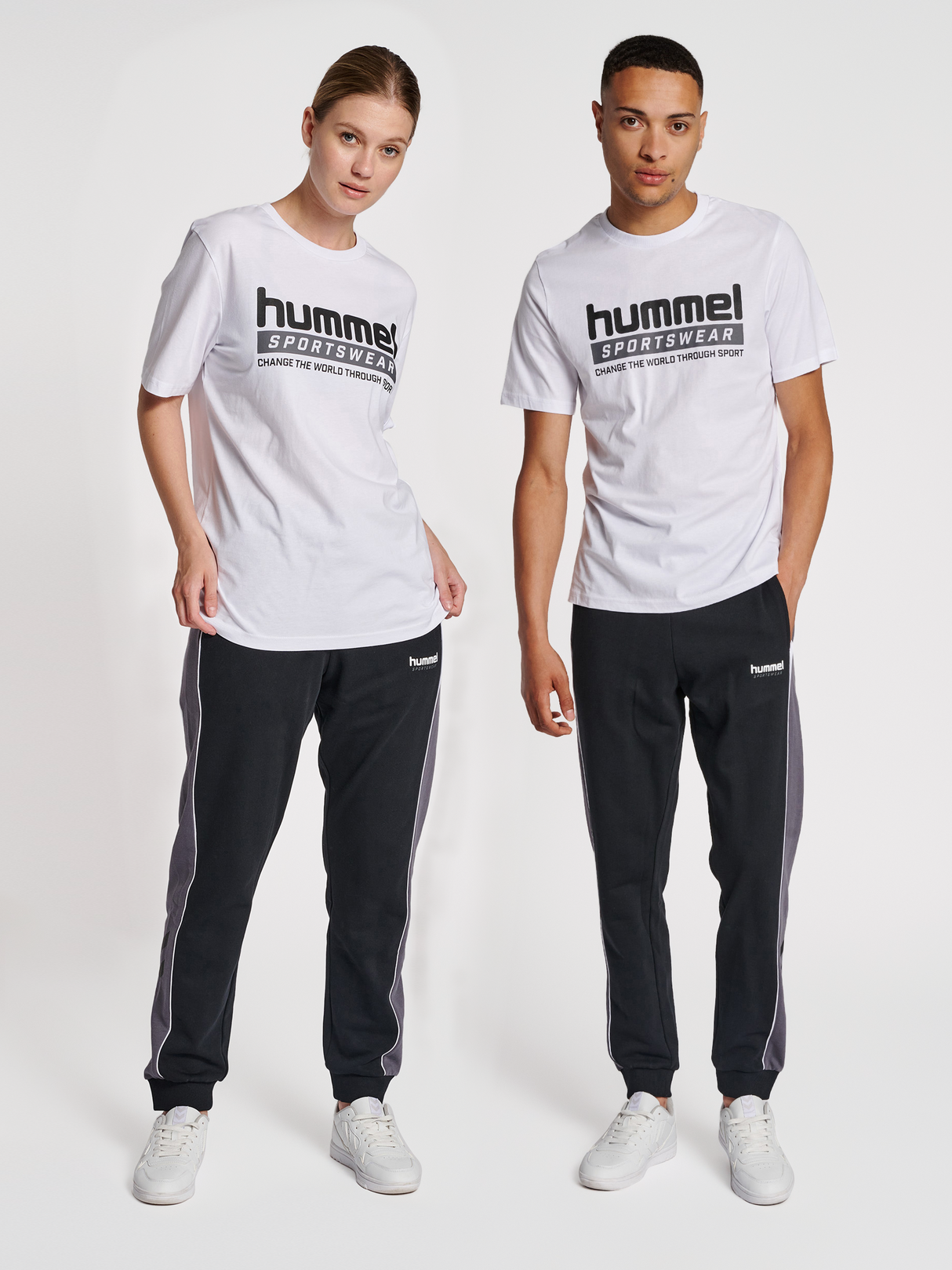 hummel Unisex Legacy Carson T-Shirt-5