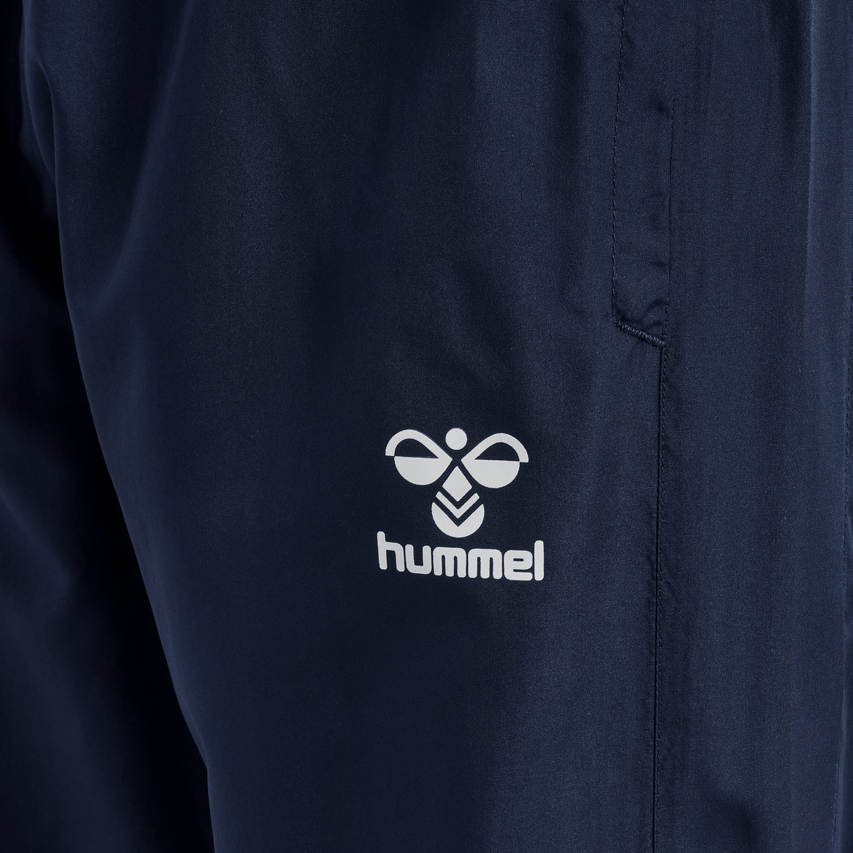 hummel Unisex Core XK Micro Pants-3