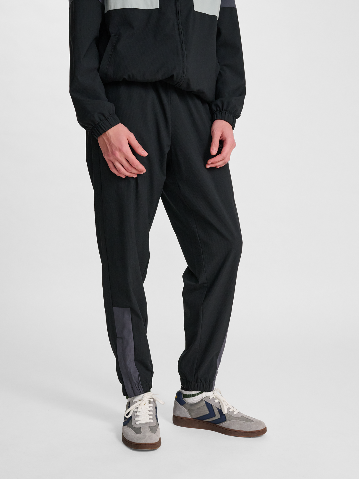 hummel Unisex Loose Track Pants Sportswear-4