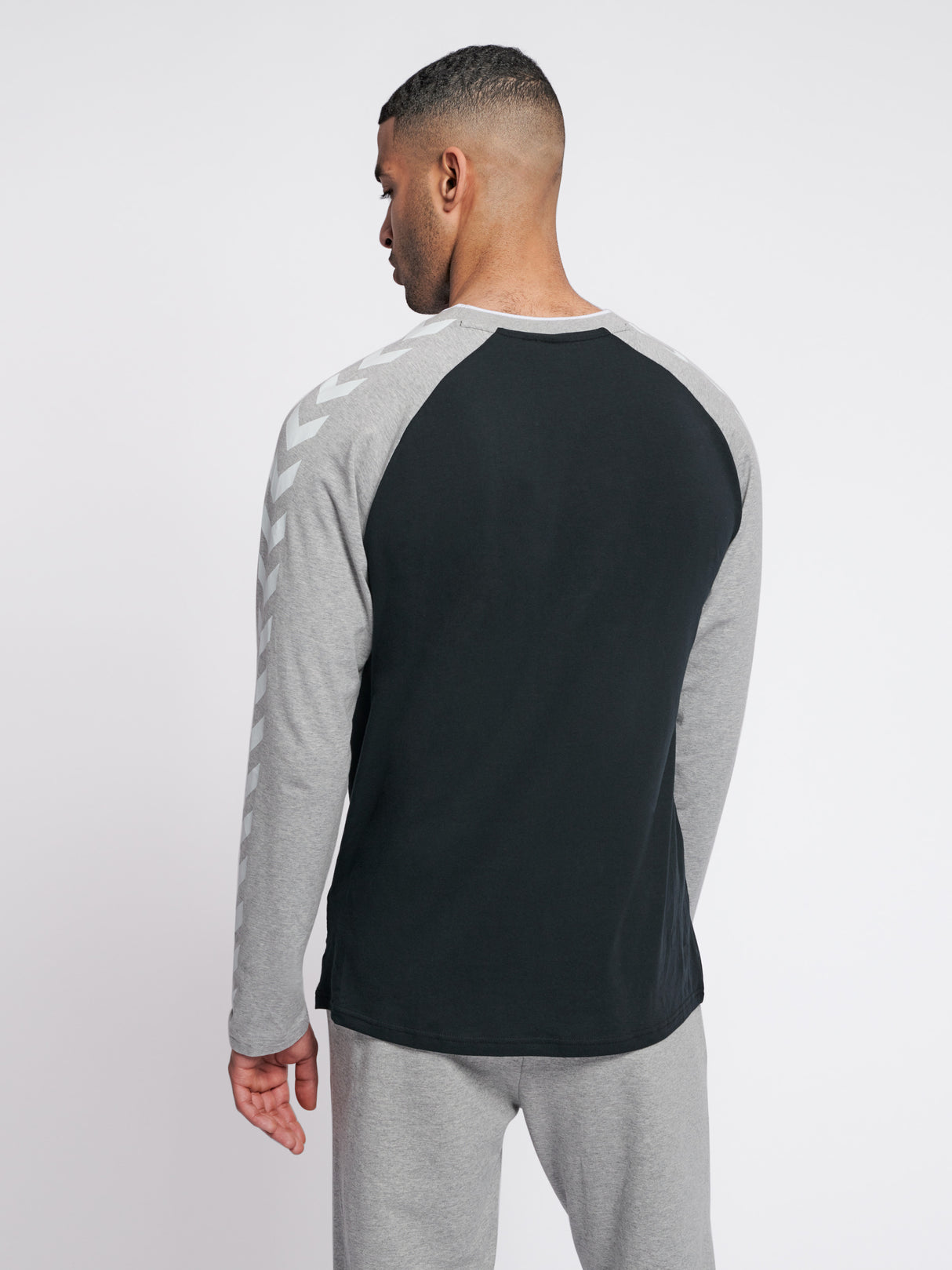 hummel Men's Mark Long Sleeve T-Shirt-7