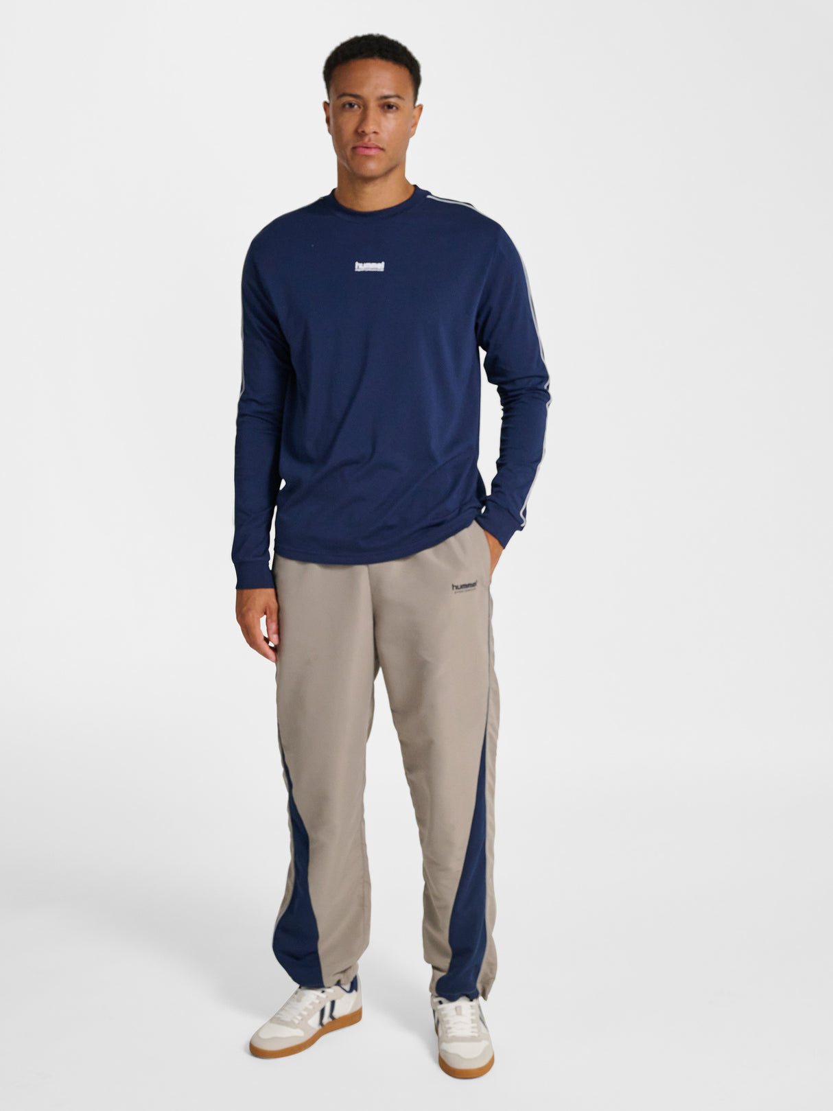 hummel Men's Pulse Piping Long Sleeve T-Shirt-7