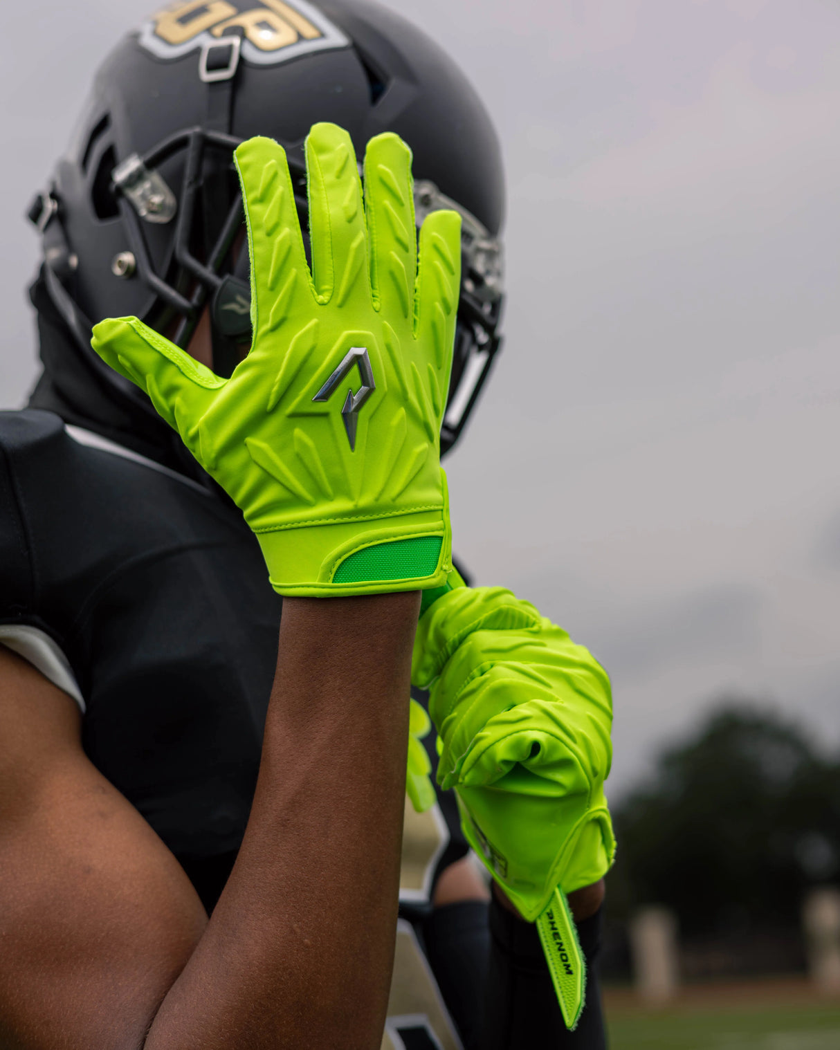 Phenom Elite Adult Quantum Fierce Padded Football Gloves-31