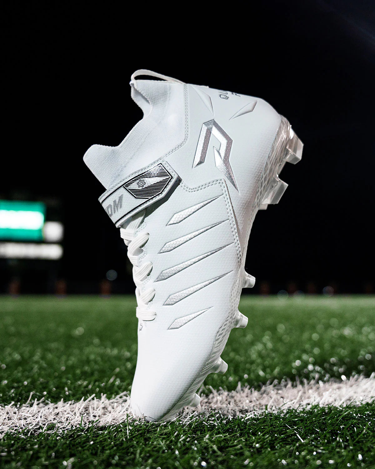 Phenom Elite Adult Quantum Force Mid Skill Football Cleats-3