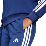 311158210.webp