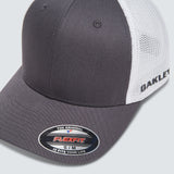 Oakley Golf Cresting Trucker Hat-2