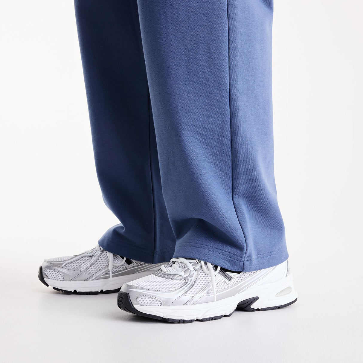 New Balance Men's Shohei Logo French Terry Sweatpants-4