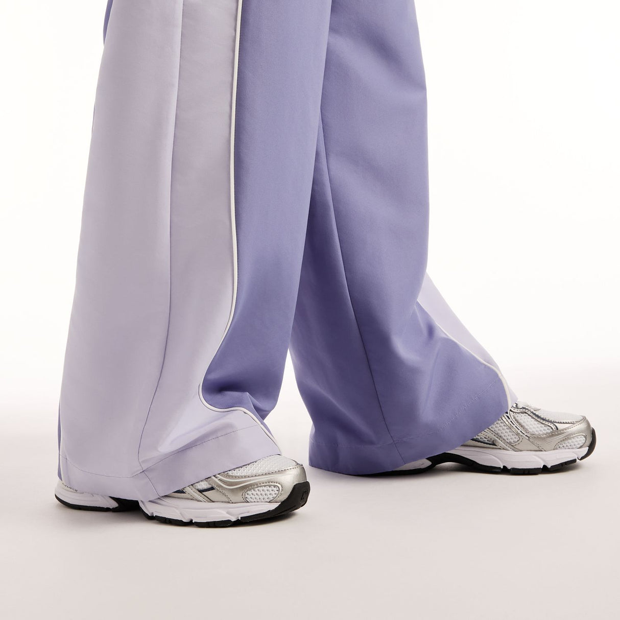 New Balance Women's Trackside Woven Pants-4