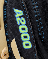 2027 Wilson A2000 M23SS Catcher's Mitt-5