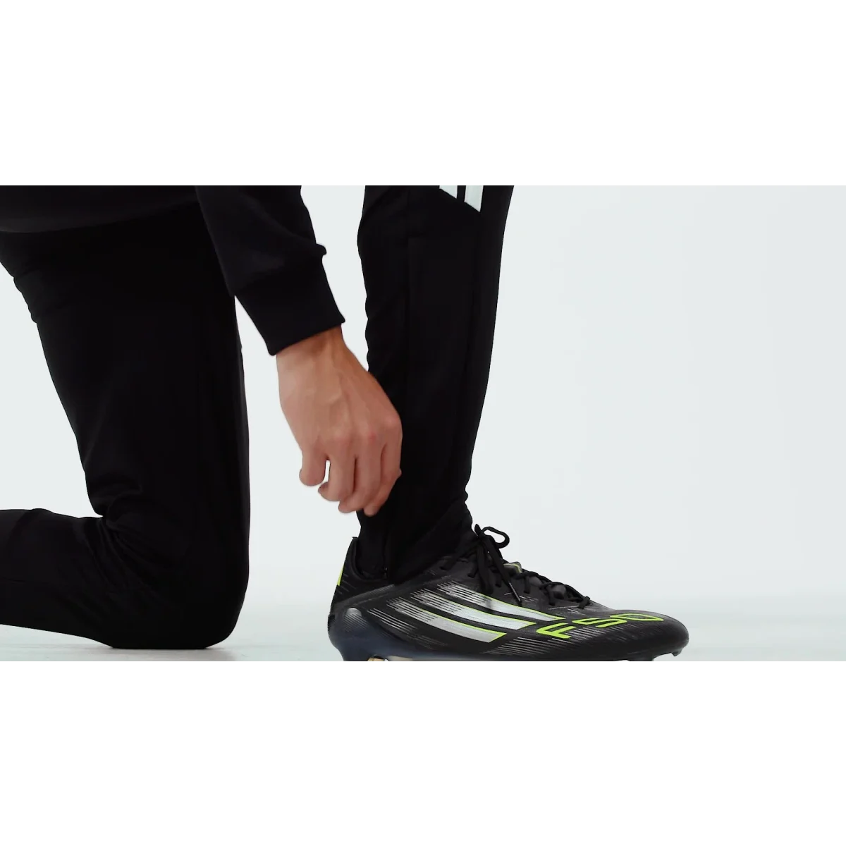 adidas Men's Tiro 26 League Training Pants Soccer Uniforms & Apparel All