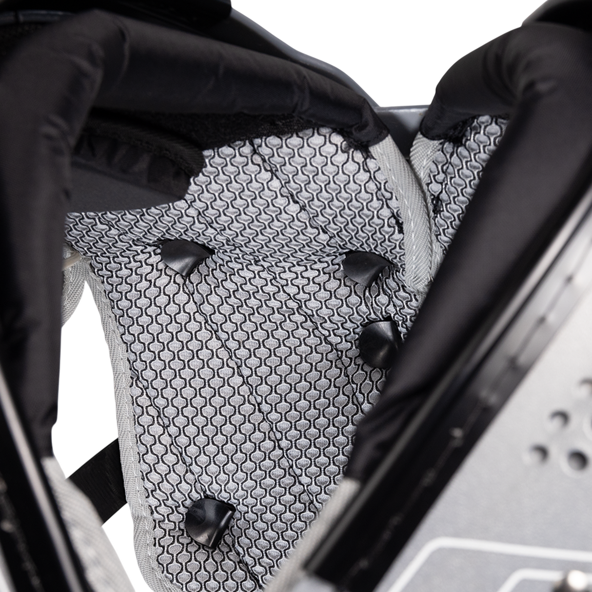 Schutt XV Flux Skill Adult Shoulder Pads-4