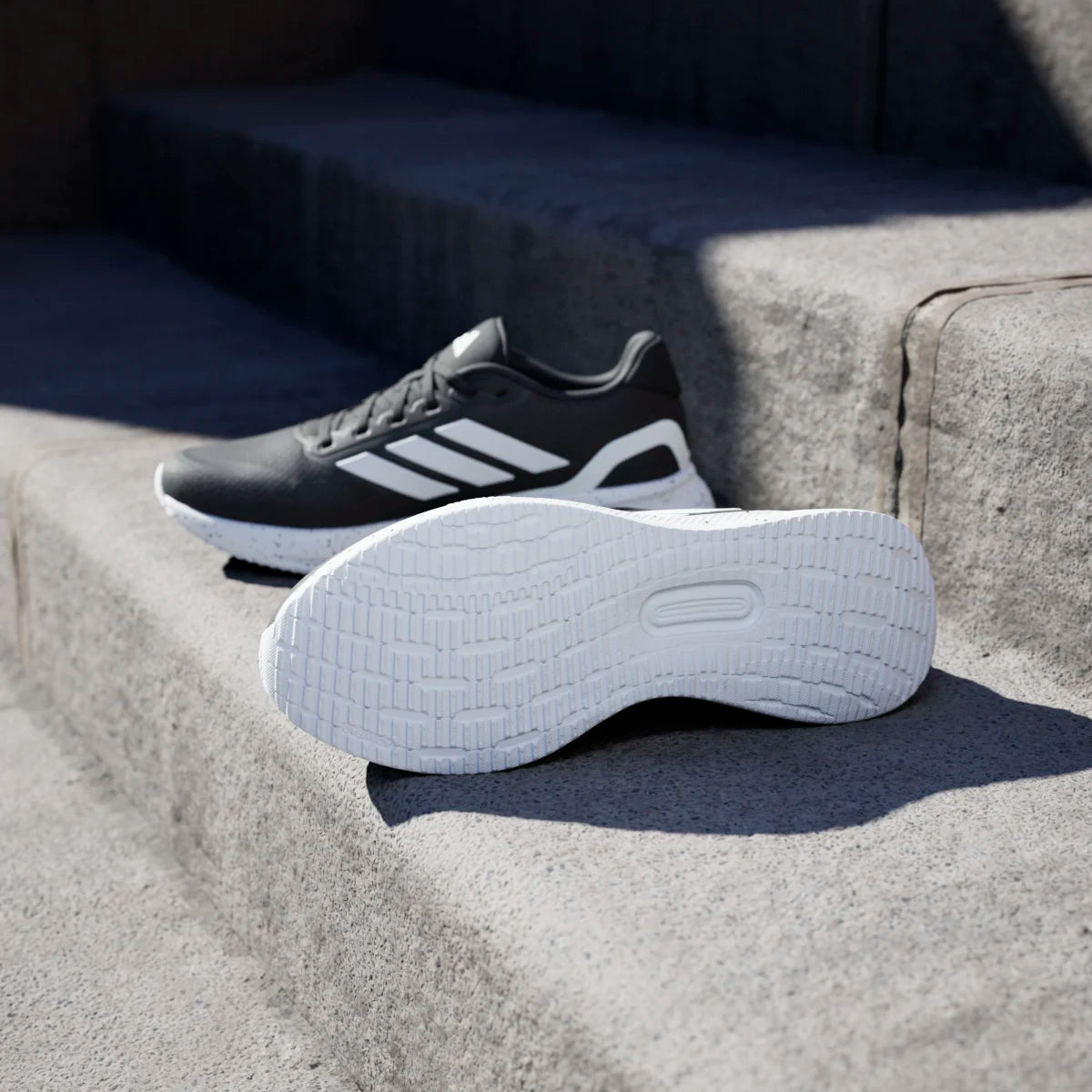 adidas Men's RUNFALCON 5-14
