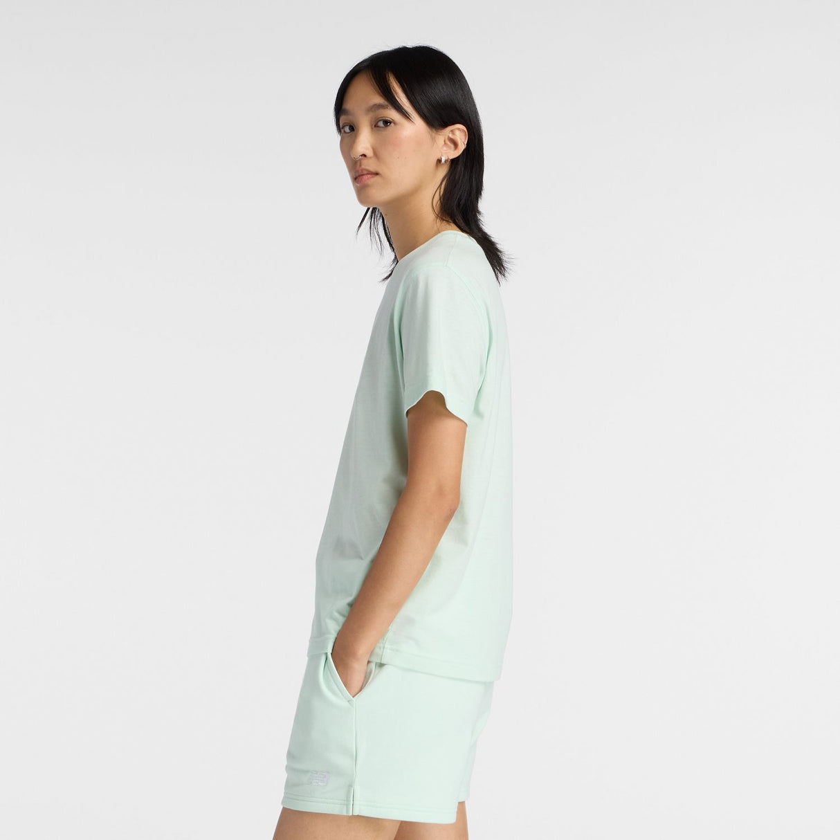 New Balance Women's Sport Essentials Jersey Logo T-Shirt-3