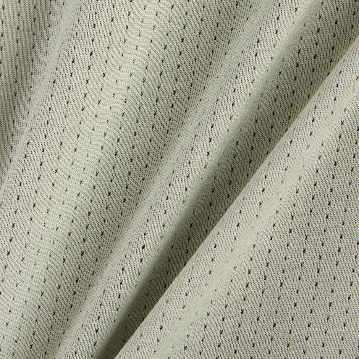 355681132.jpg