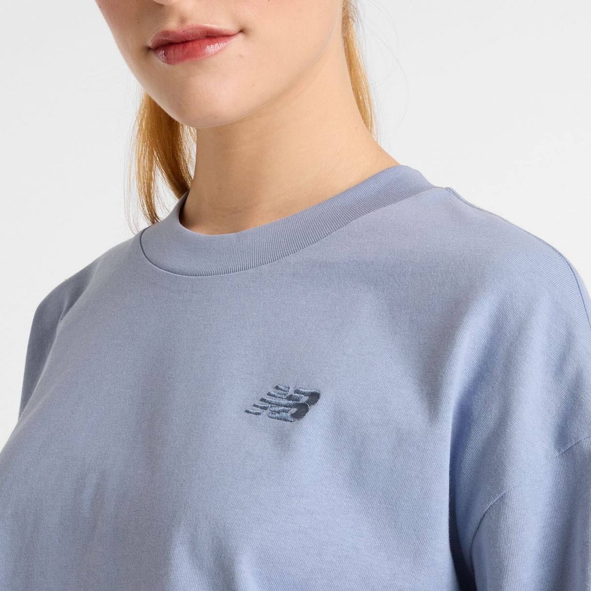 New Balance Women's Logo Oversized Jersey T-Shirt-4