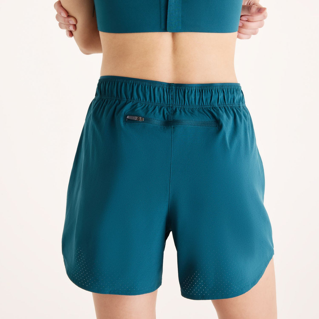 New Balance Women's RC Short 5-4