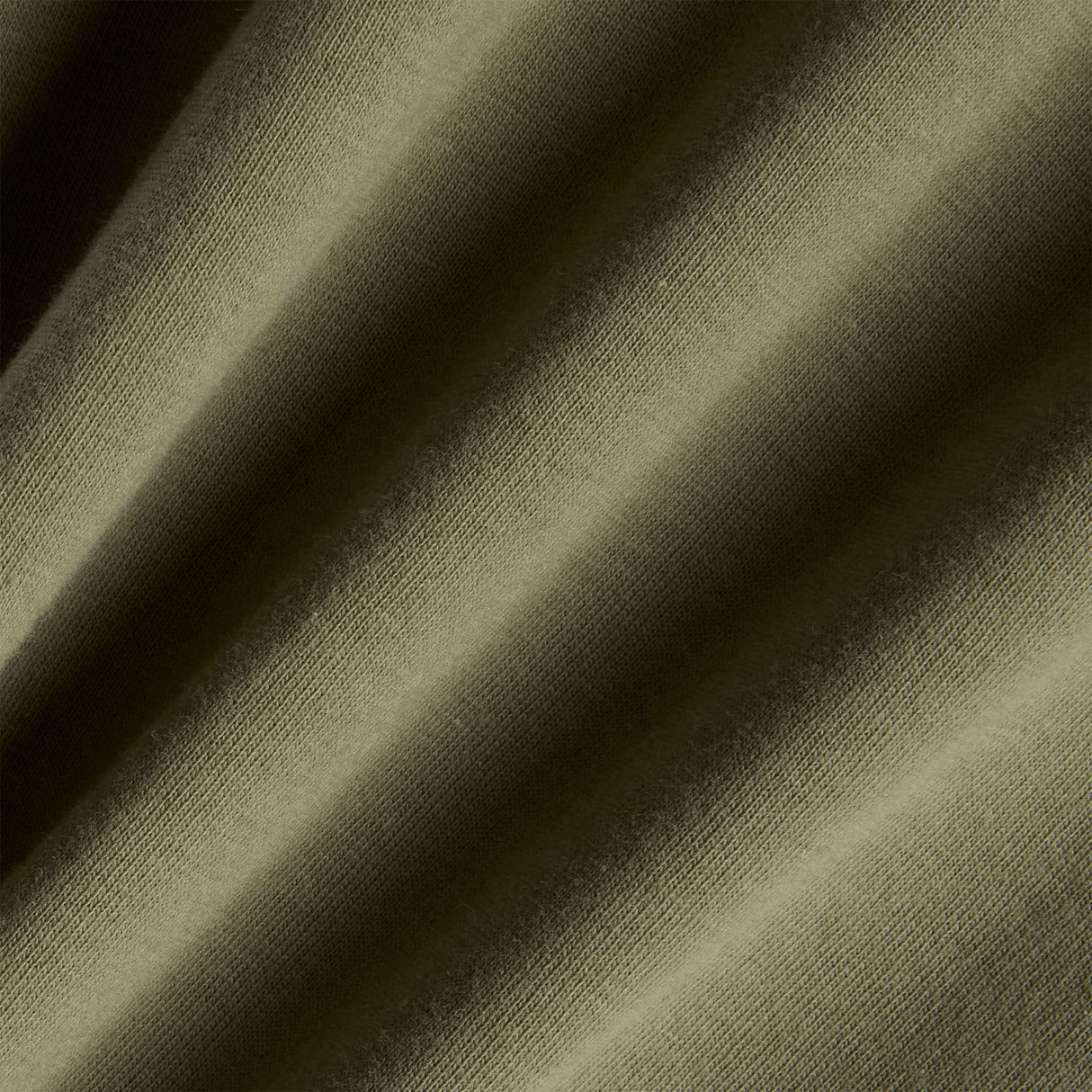 355716105.jpg